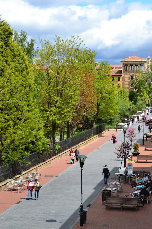 Hostal Quevedo León Dış mekan fotoğraf