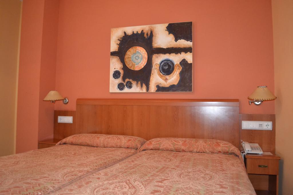Hostal Quevedo León Oda fotoğraf